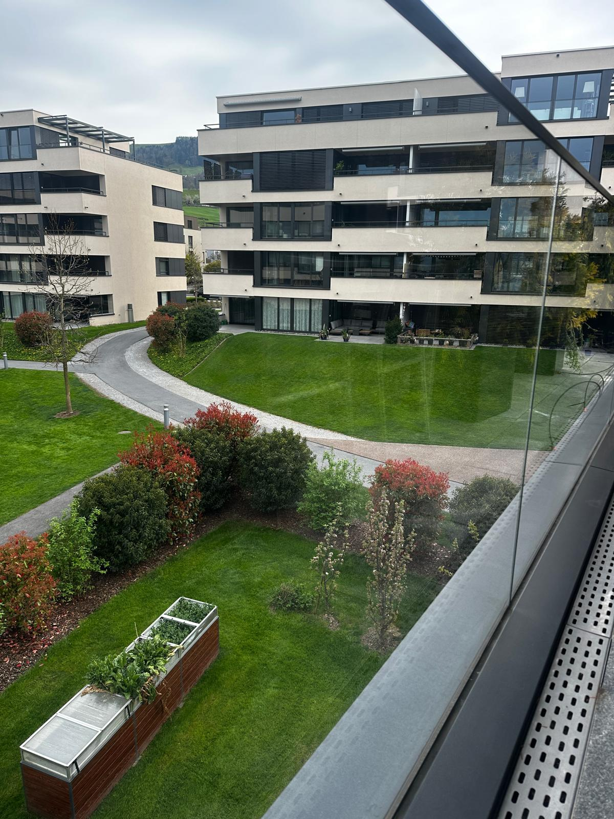 Balkonverglasung nach der Reinigung